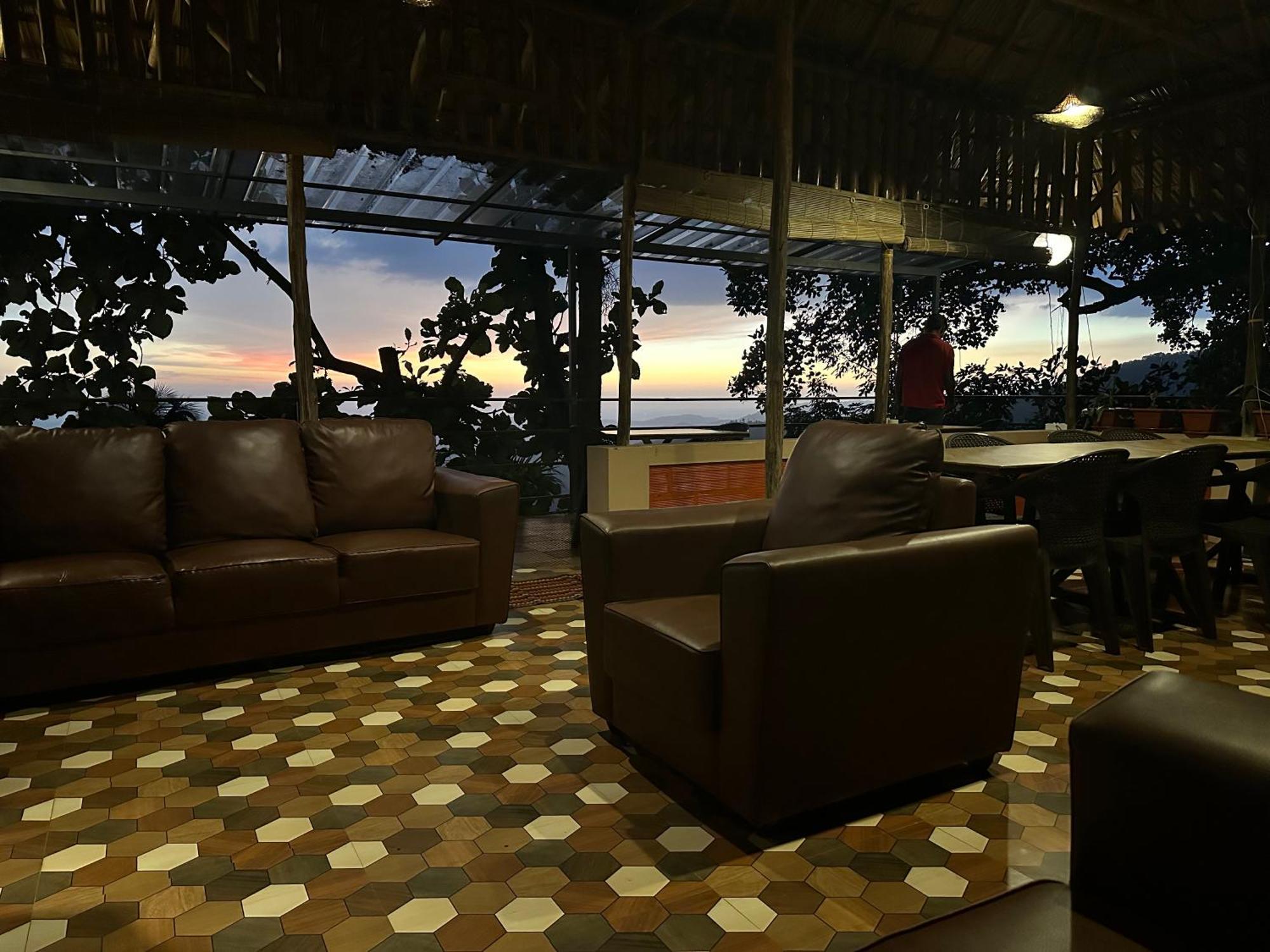 Sunset Valley Kerala Pool Resort - Monsoon Forest Cottage Stay In Idukki With Private Waterfalls, Natural Streams & Breathtaking Views Pīrmed Exterior foto