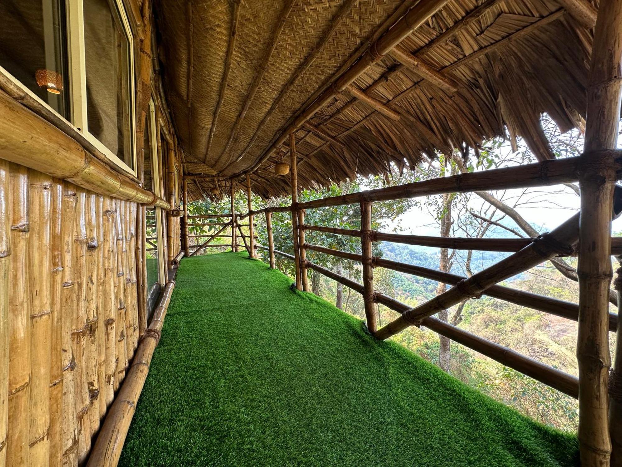 Sunset Valley Kerala Pool Resort - Monsoon Forest Cottage Stay In Idukki With Private Waterfalls, Natural Streams & Breathtaking Views Pīrmed Exterior foto