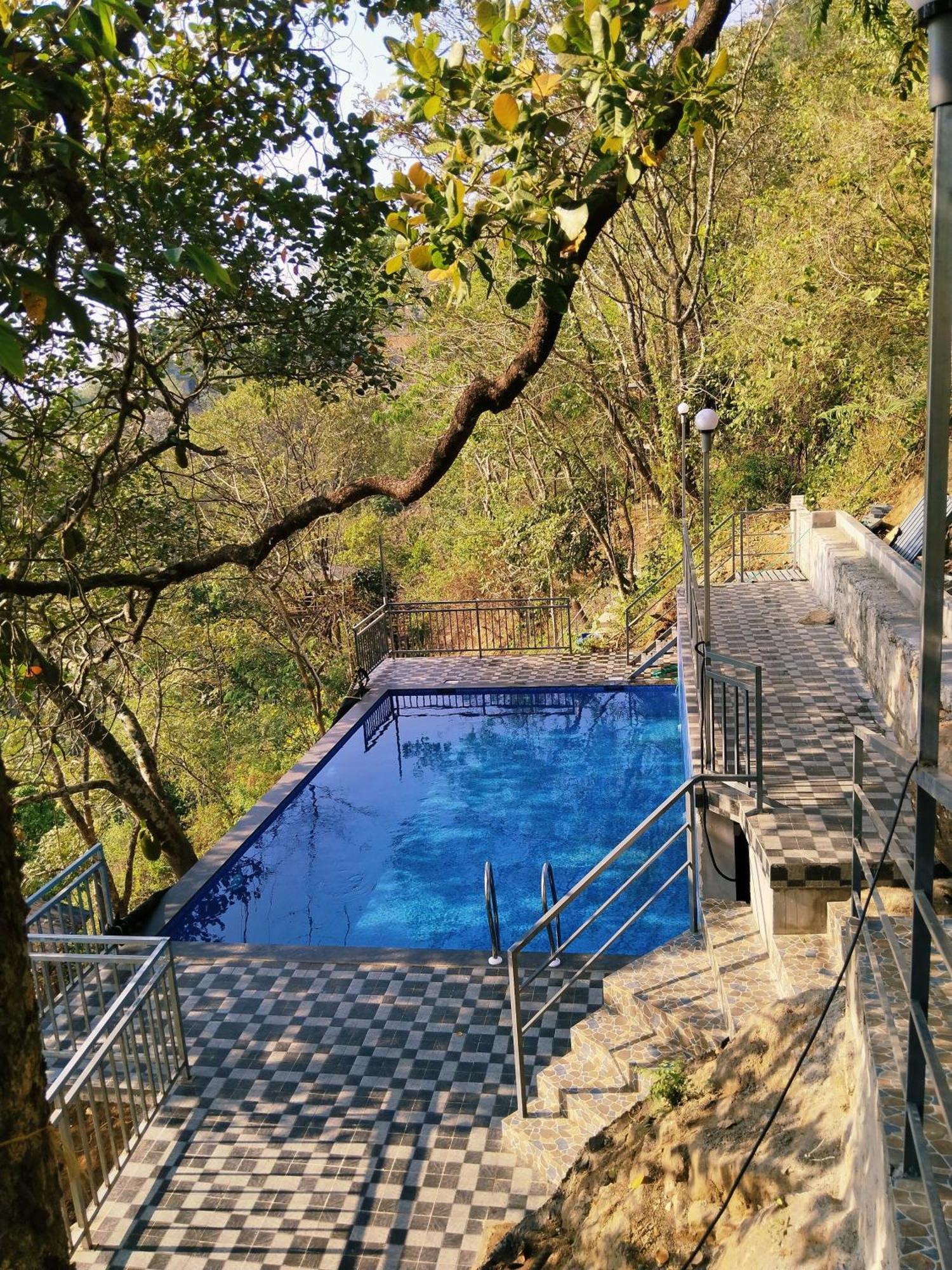 Sunset Valley Kerala Pool Resort - Monsoon Forest Cottage Stay In Idukki With Private Waterfalls, Natural Streams & Breathtaking Views Pīrmed Exterior foto